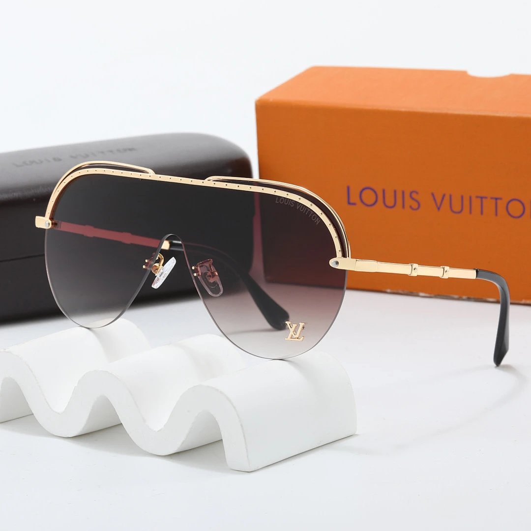 Louis Vuitton Tinted Lens Designer Sunglasses, Polished Frame Style 03