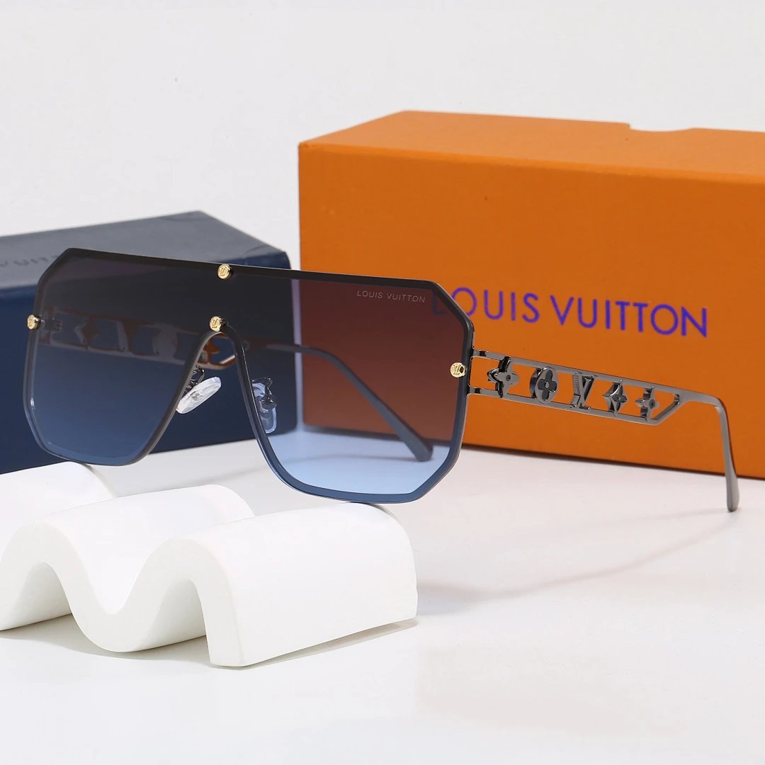 Louis Vuitton Brown Tinted Lens Square Sunglasses, Polished Frame Style 07