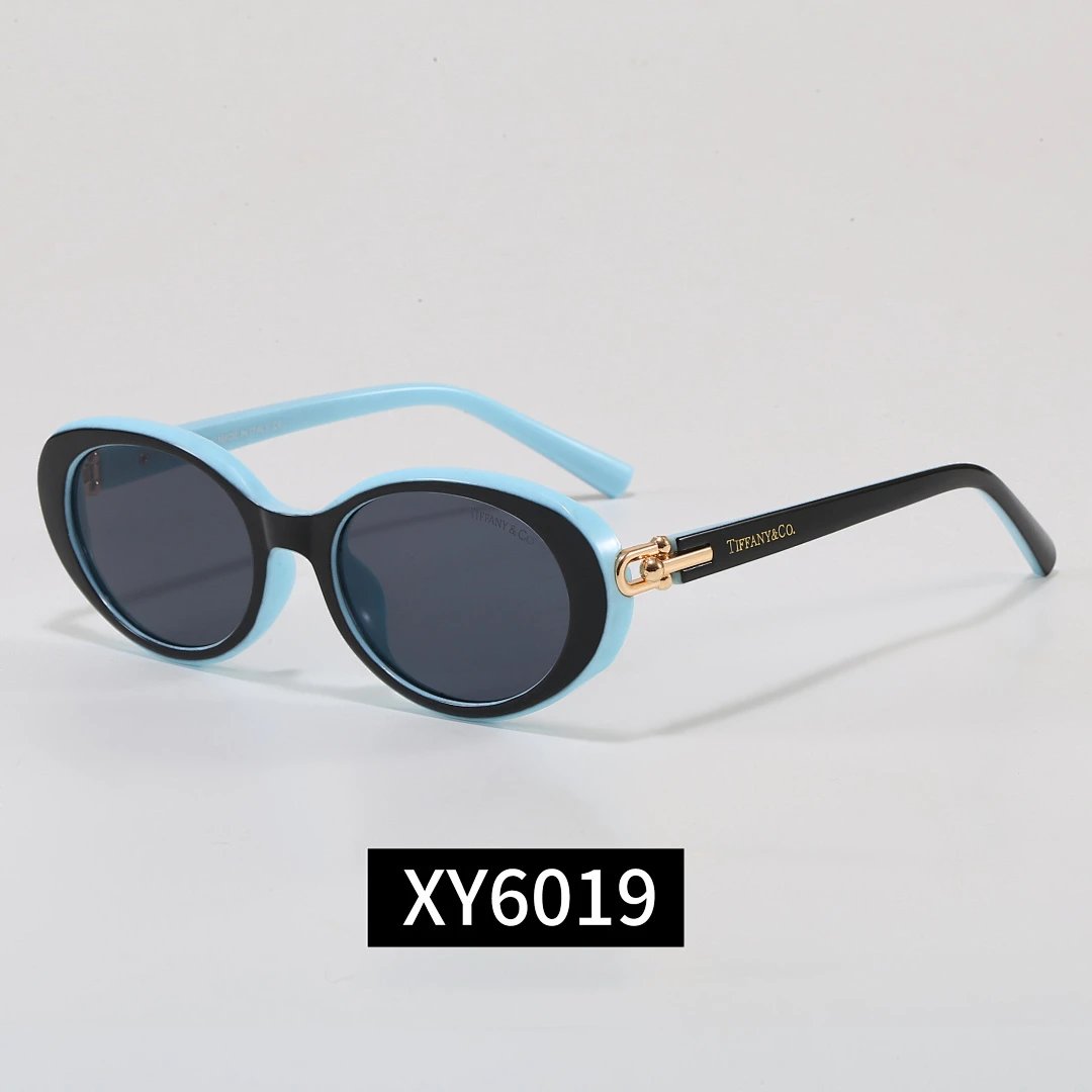 TIFFANY Black Tinted Gradient Lens Sunglasses, Elegant Frame Style 05