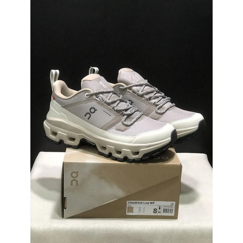 On Cloudrock Low WP Grey White - Style 13