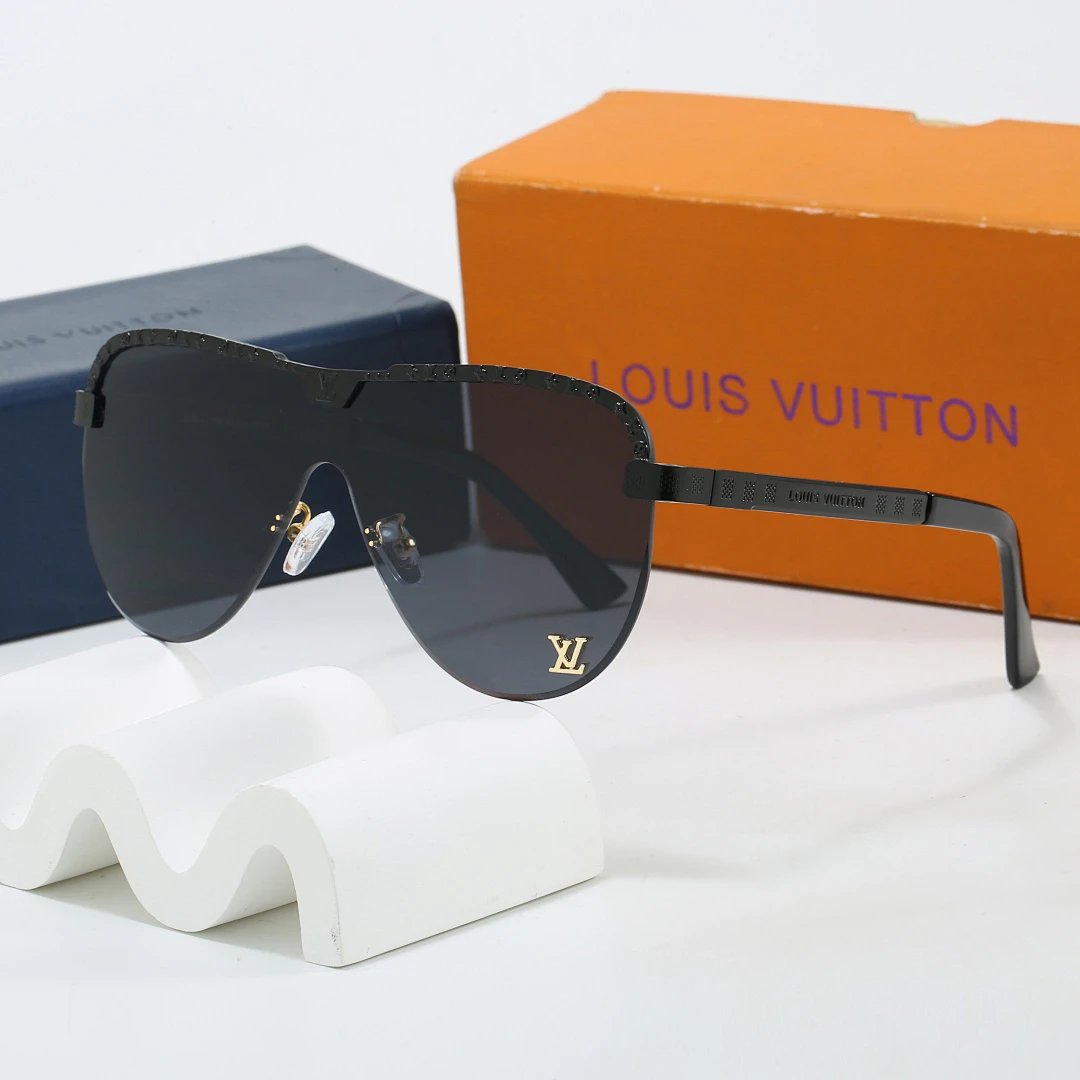 Louis Vuitton Tinted Lens Square Sunglasses, Polished Frame Style 19