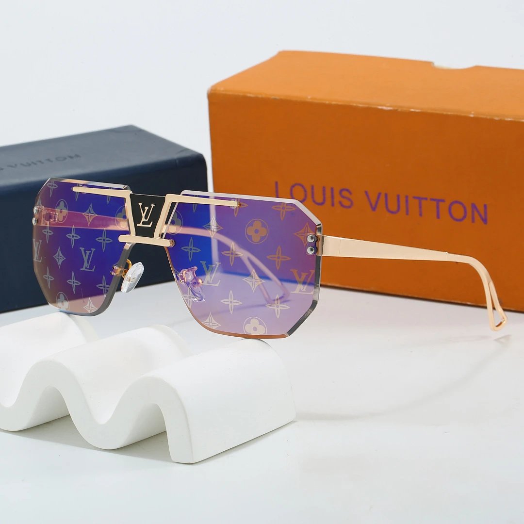 Louis Vuitton Brown Tinted Lens Square Sunglasses, Polished Frame Style 26
