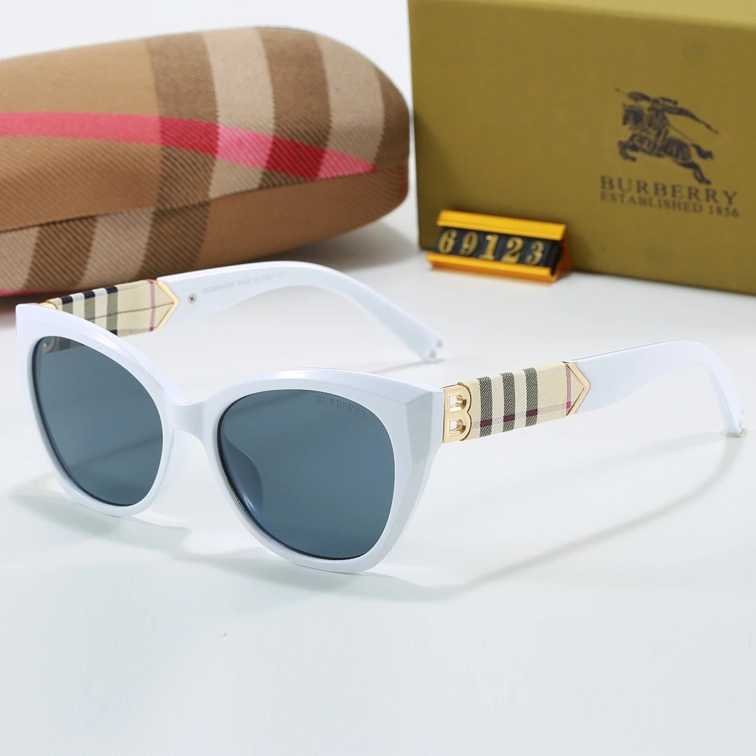 Burberry Brown Tinted Lens Square Sunglasses, Polished Frame Style 19