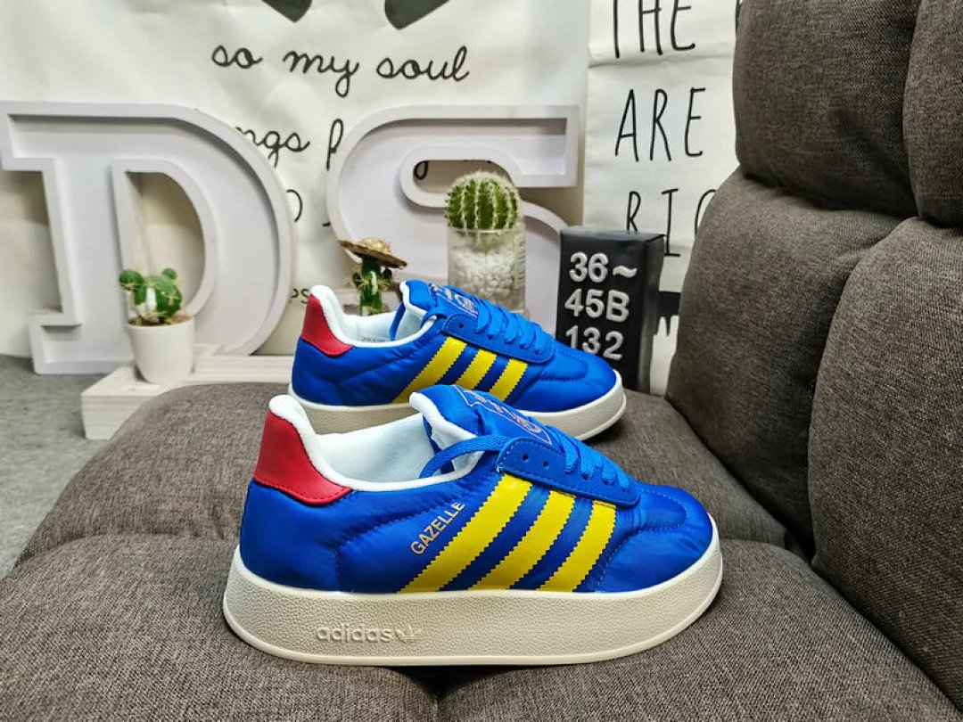 Adidas Originals Samba Home IH5503 Low-Top Sneakers