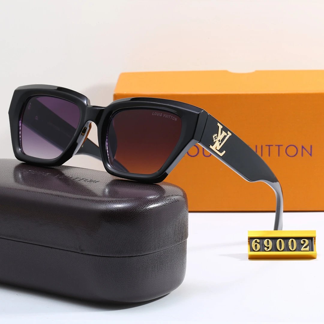 Louis Vuitton Tinted Lens Square Sunglasses, Polished Frame Style 34