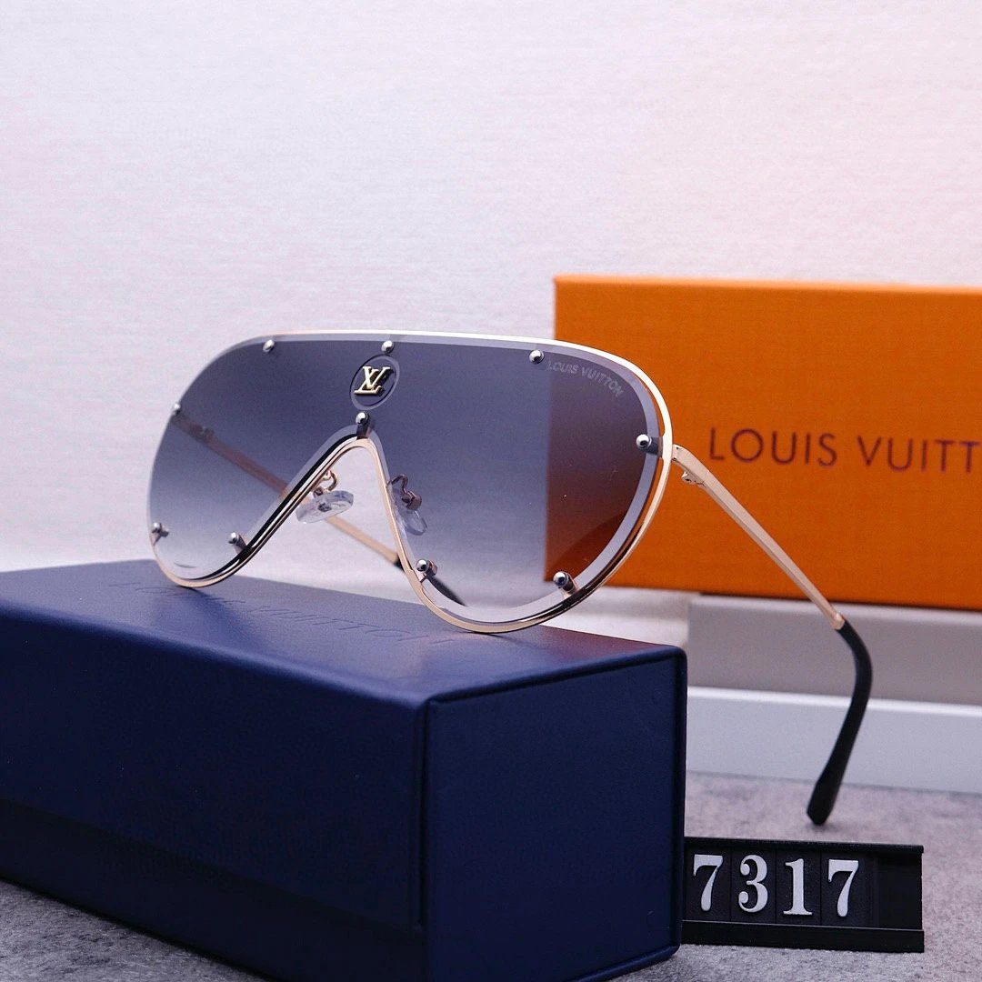 Louis Vuitton Tinted Lens Square Sunglasses, Polished Frame Style 18