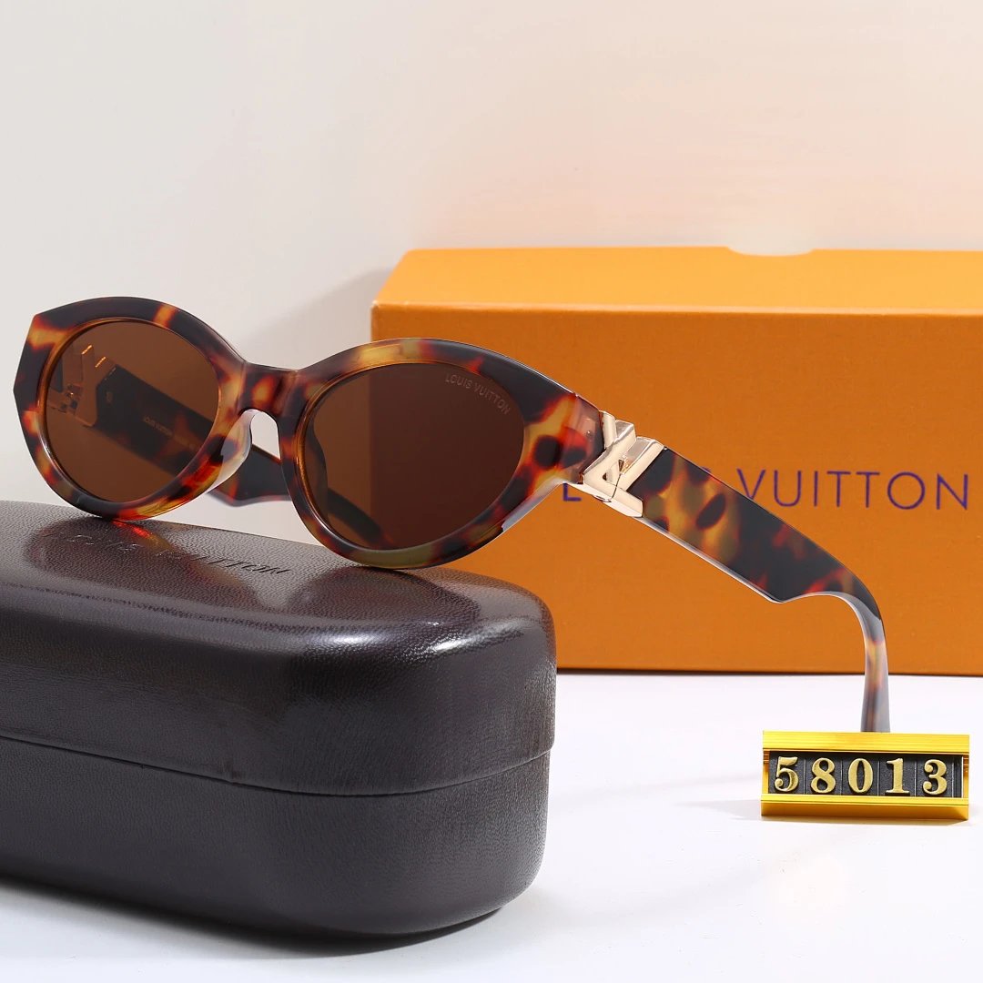 Louis Vuitton Tinted Lens Square Sunglasses, Polished Frame Style 06