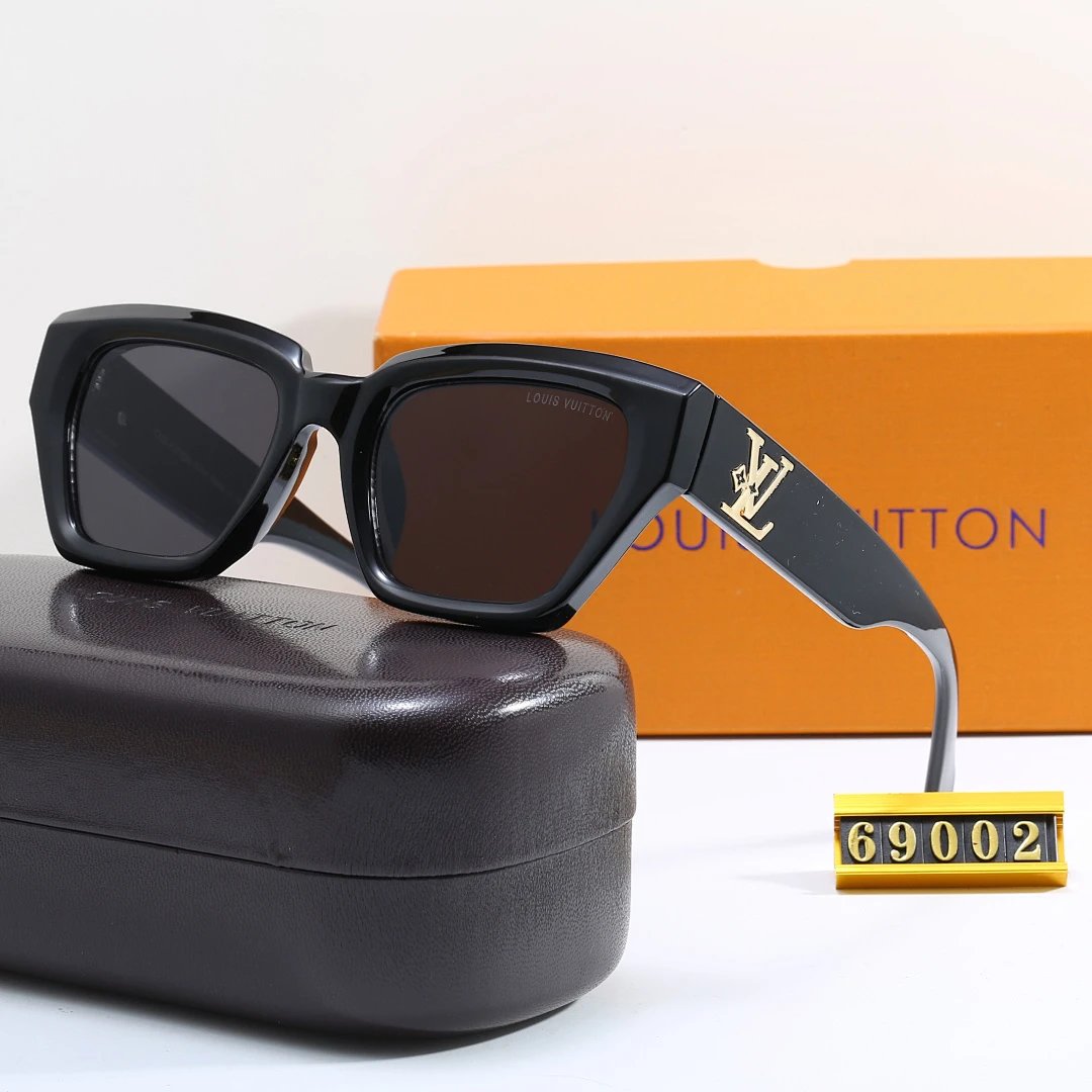 Louis Vuitton Tinted Lens Square Sunglasses, Polished Frame Style 30