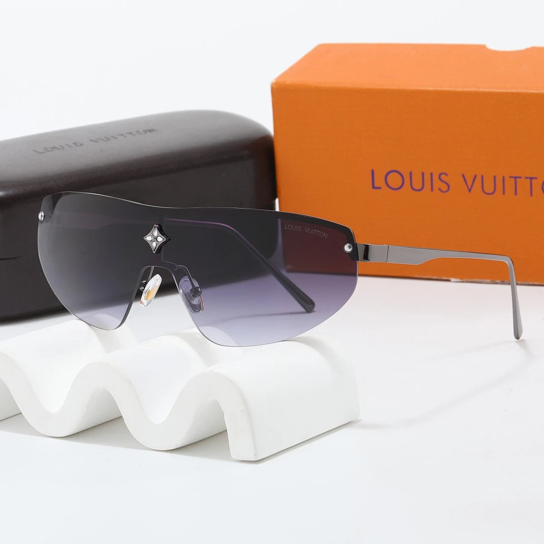 Louis Vuitton Brown Tinted Lens Square Sunglasses, Polished Frame Style 22