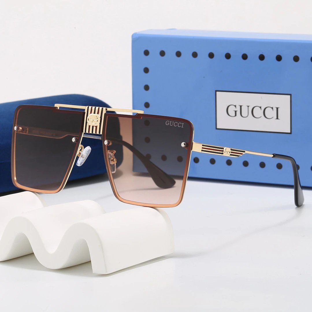 Gucci Black Tinted Lens Square Sunglasses, Polished Frame Style 17