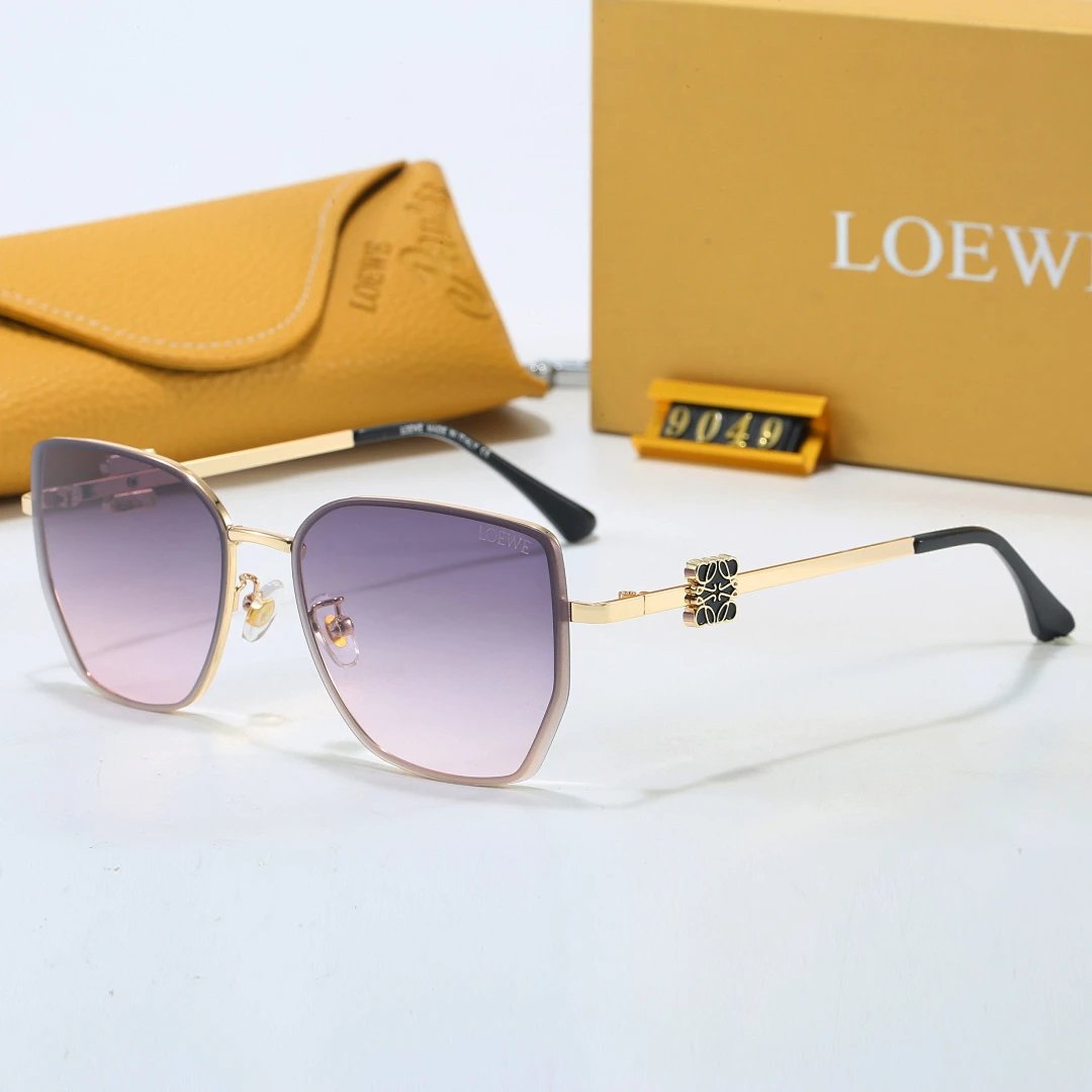 Fendi Brown Tinted Lens Square Sunglasses, Polished Frame Style 28