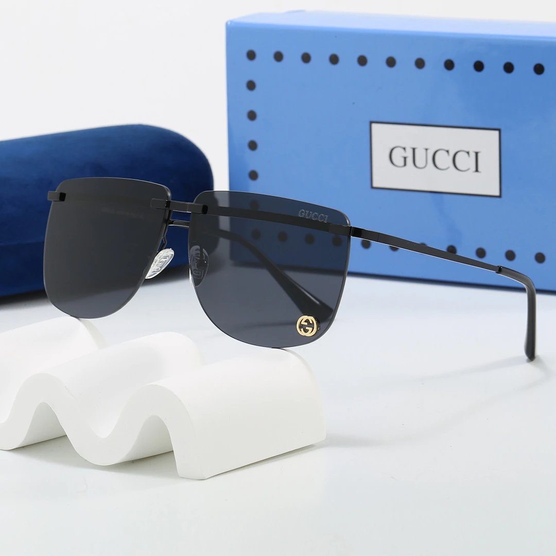 Gucci Blue Tinted Lens Designer Sunglasses, Polished Frame Style 04