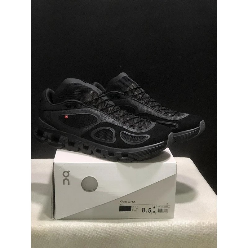 FKA twigs x On Cloud X 4 Grey Black - Style 1