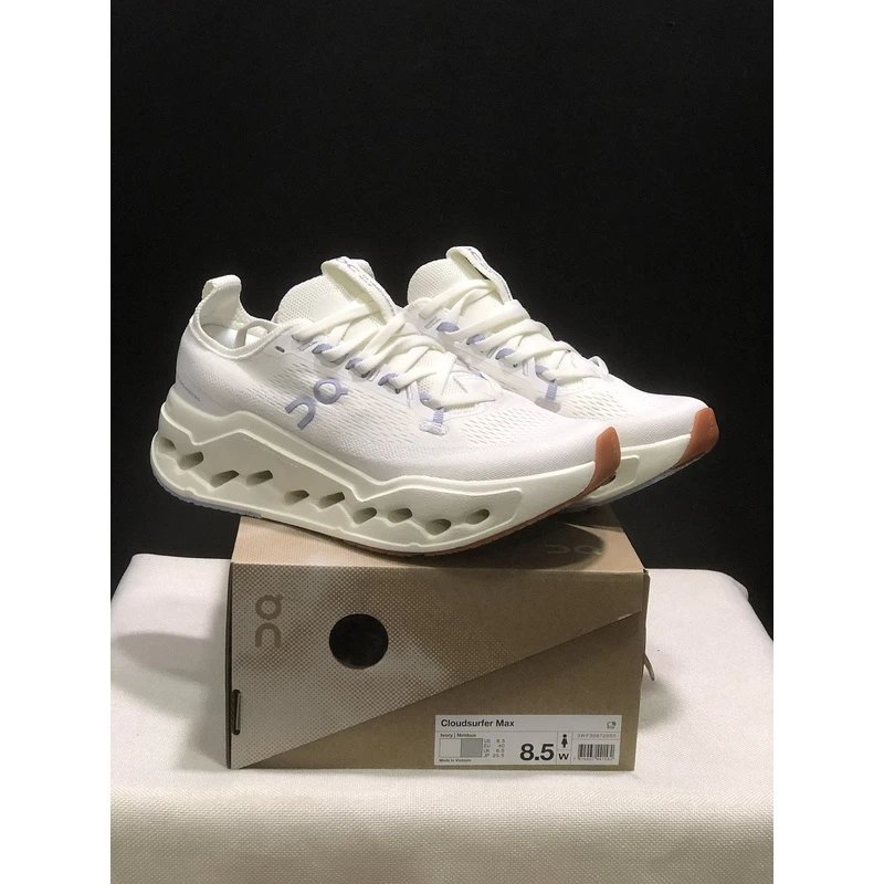 On Cloudsurfer Max White Grey - Style 1