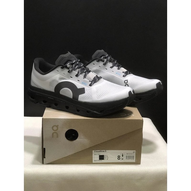 On Cloudflow 5 Grey White - Style 12