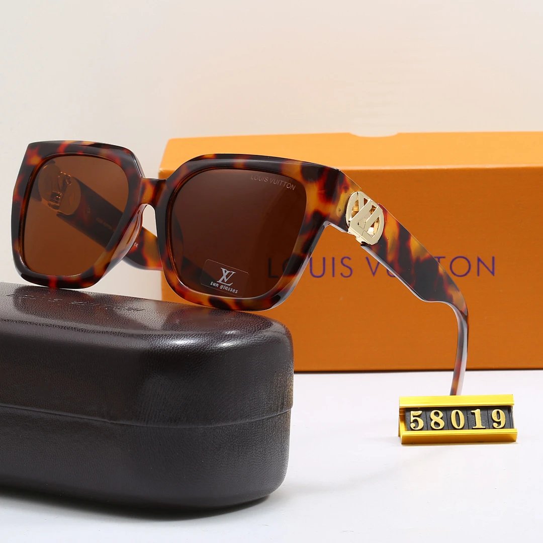 Louis Vuitton Tinted Lens Square Sunglasses, Polished Frame Style 08