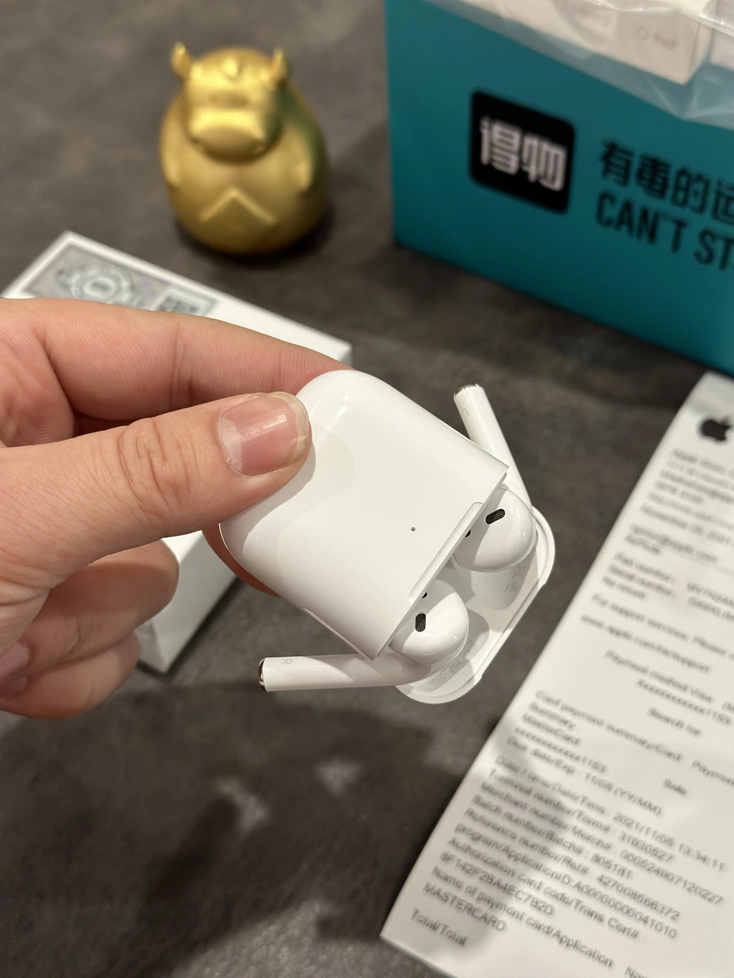 Apple AirPods 2