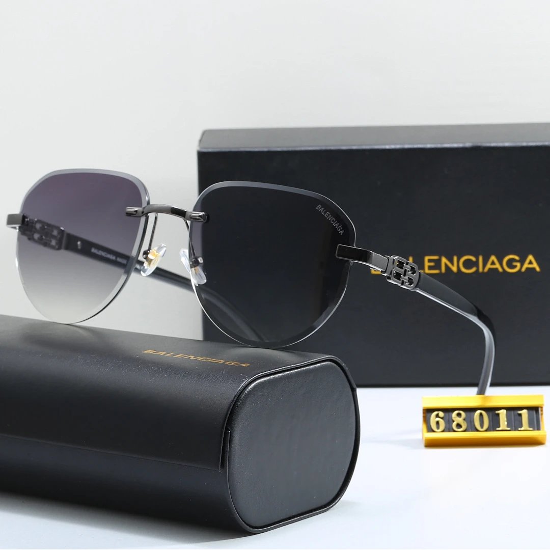 Balenciaga Black Tinted Lens Square Sunglasses, Polished Frame Style 20