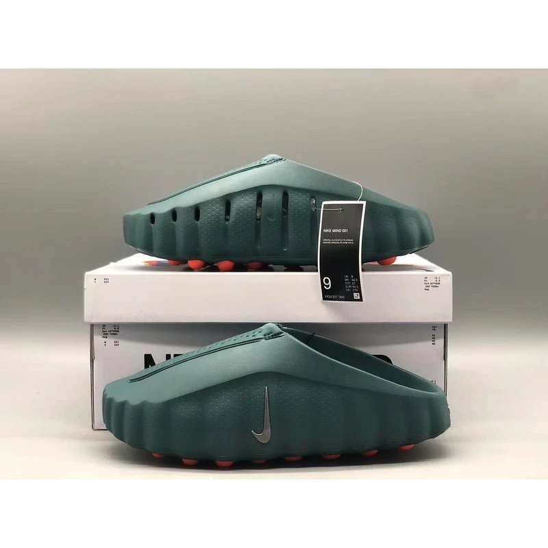 Nike Mind 001 Flyknit QS Slides - Black Orange Gradient Style 04