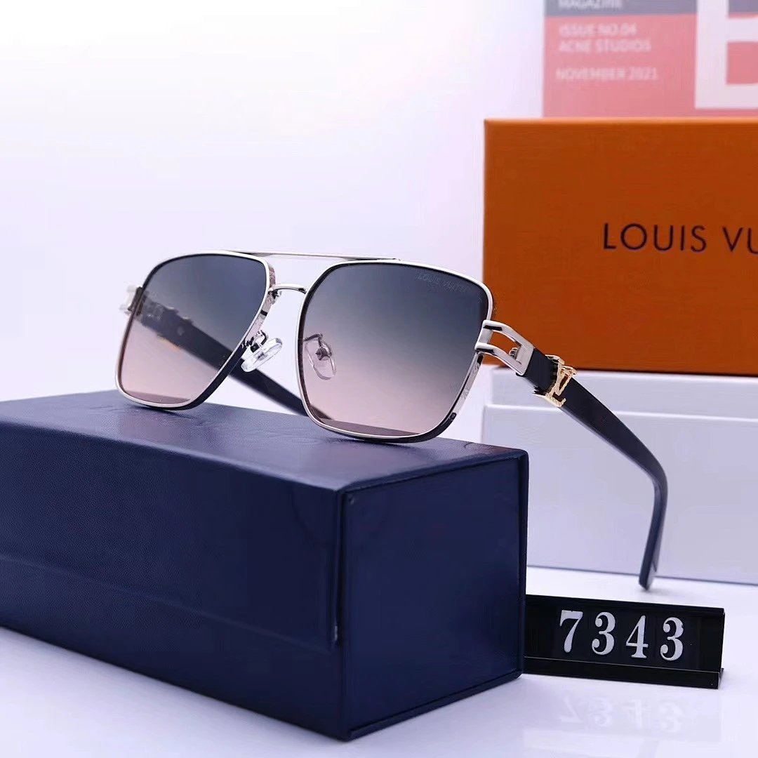 Louis Vuitton Tinted Lens Square Sunglasses, Polished Frame Style 31