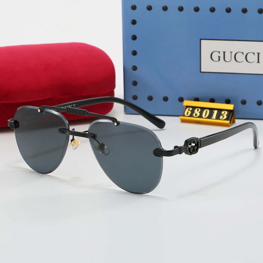 Gucci Gray Tinted Lens Designer Sunglasses, Polished Frame Style 05