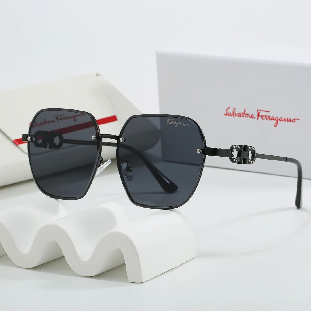 Montblanc Black Tinted Lens Square Sunglasses, Polished Frame Style 07