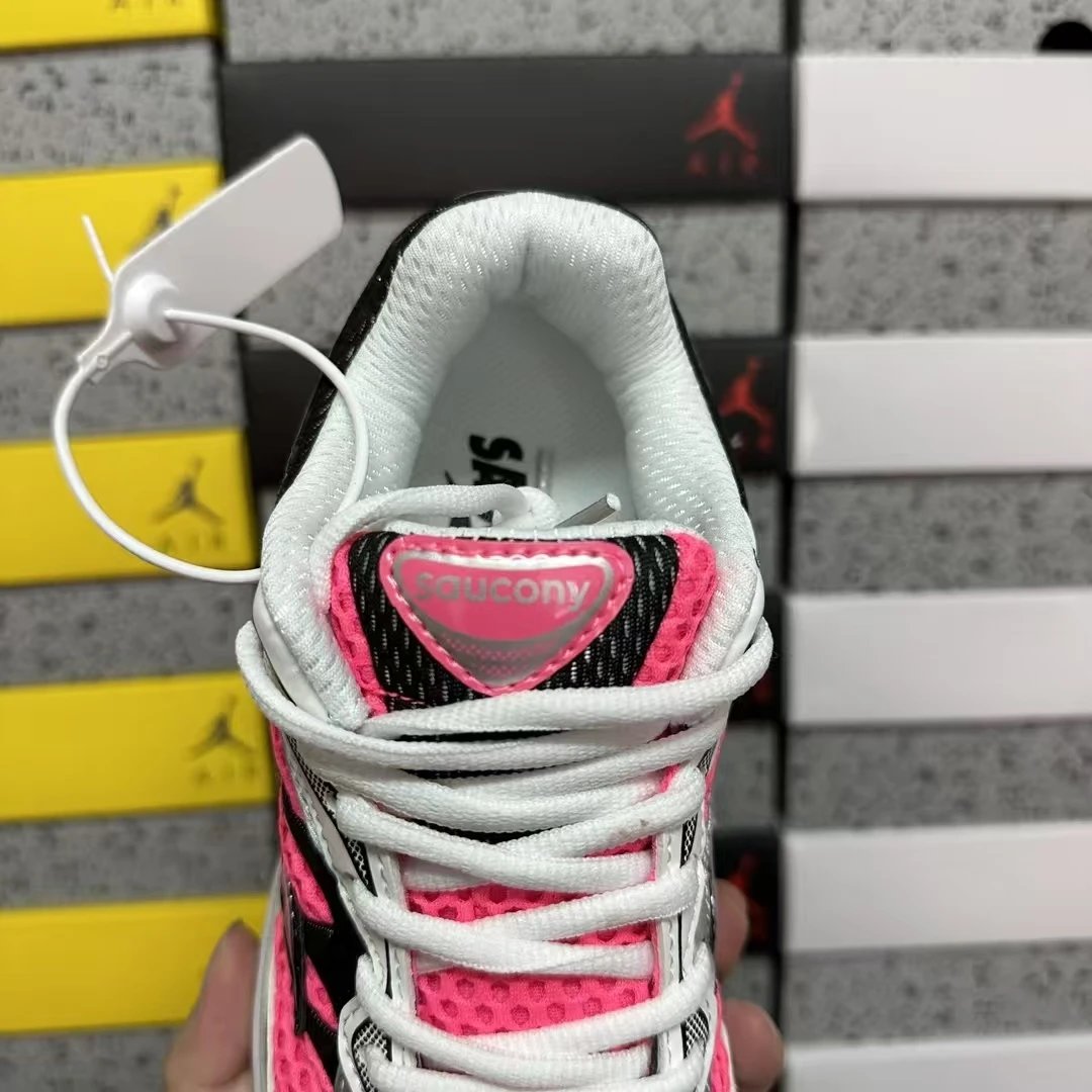 Saucony Sneakers ProGrid Omni 9 image 14