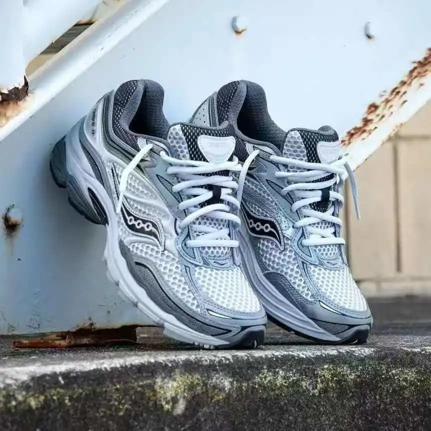 Saucony Sneakers ProGrid Omni 9 image 10