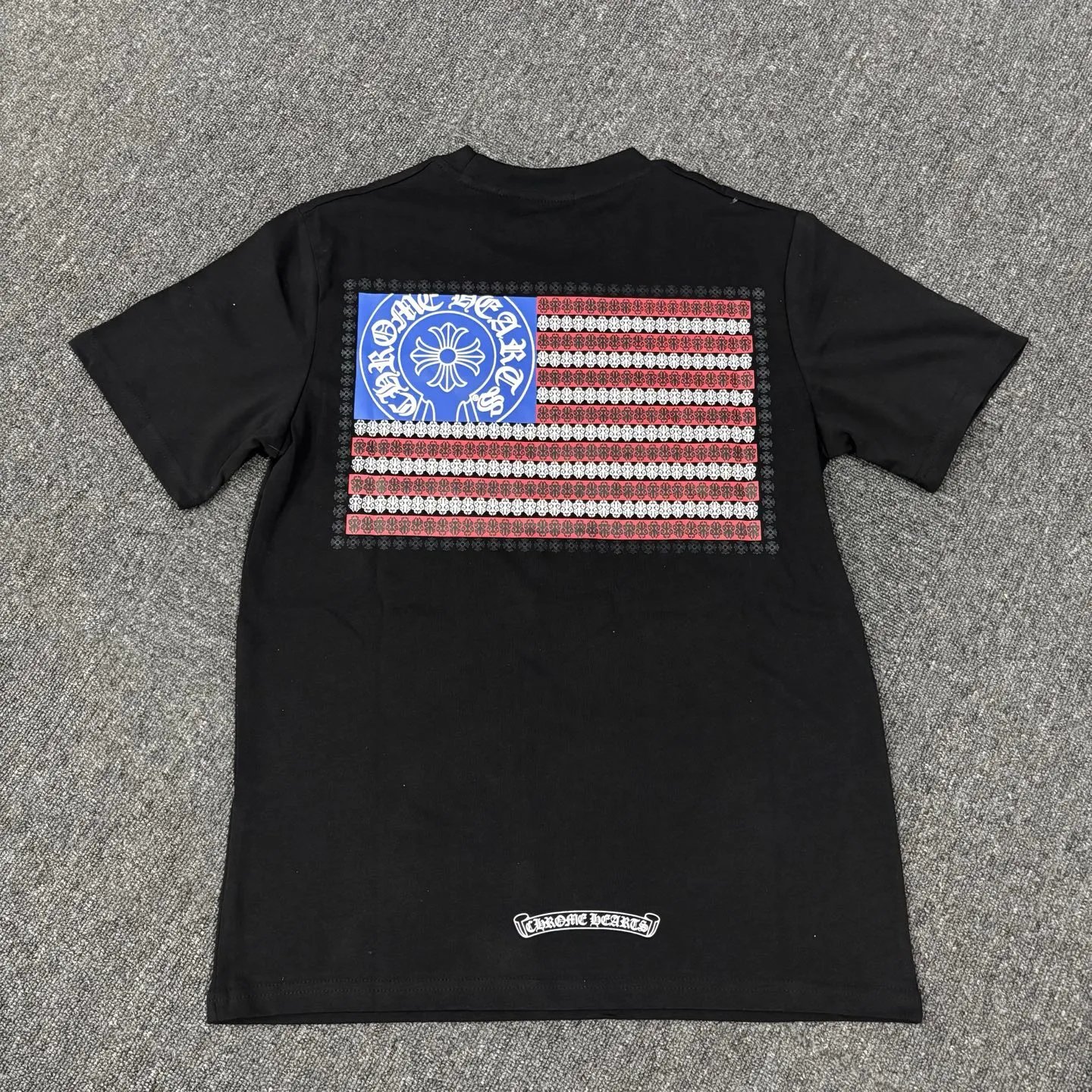 Short sleeved black 2