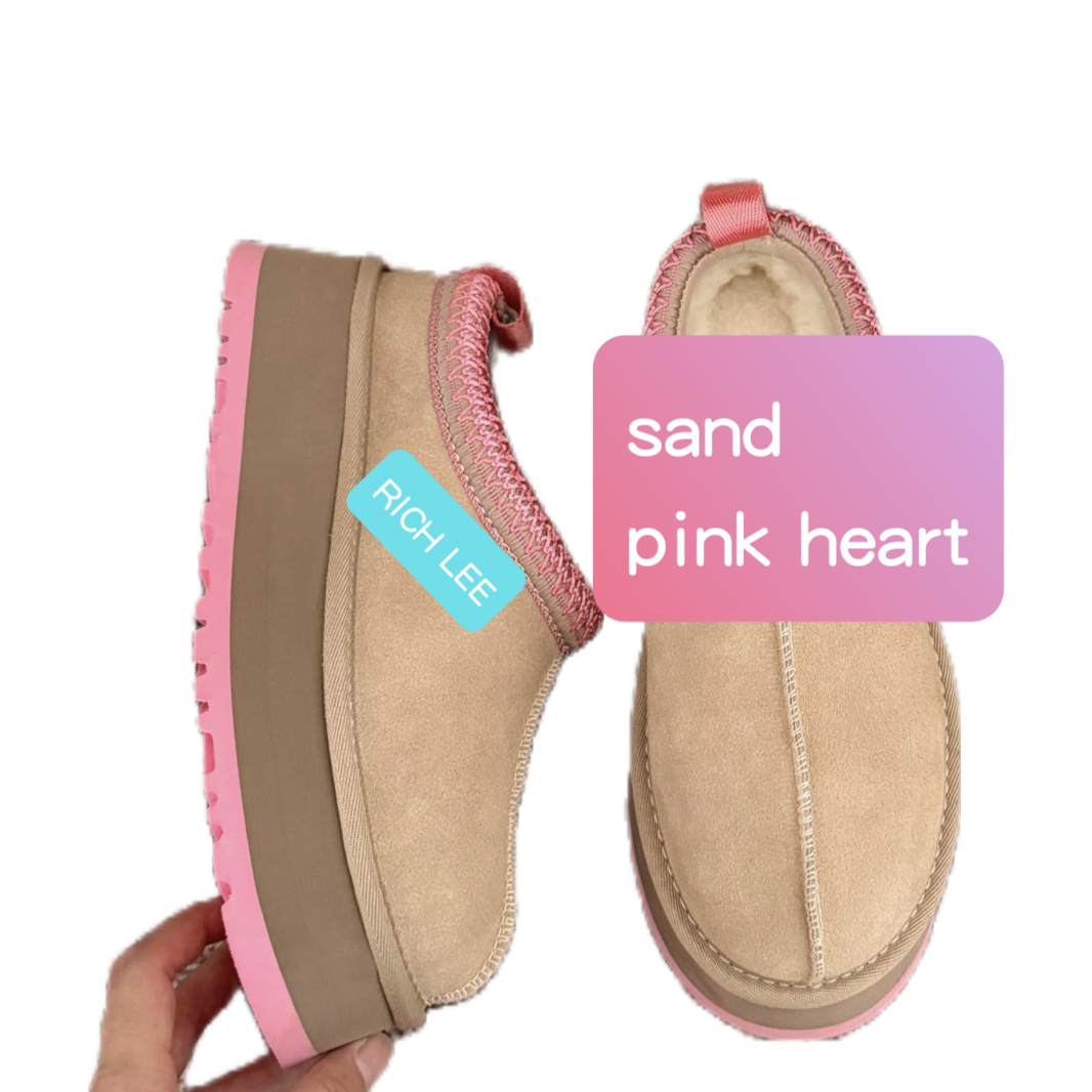 platform sand pink heart