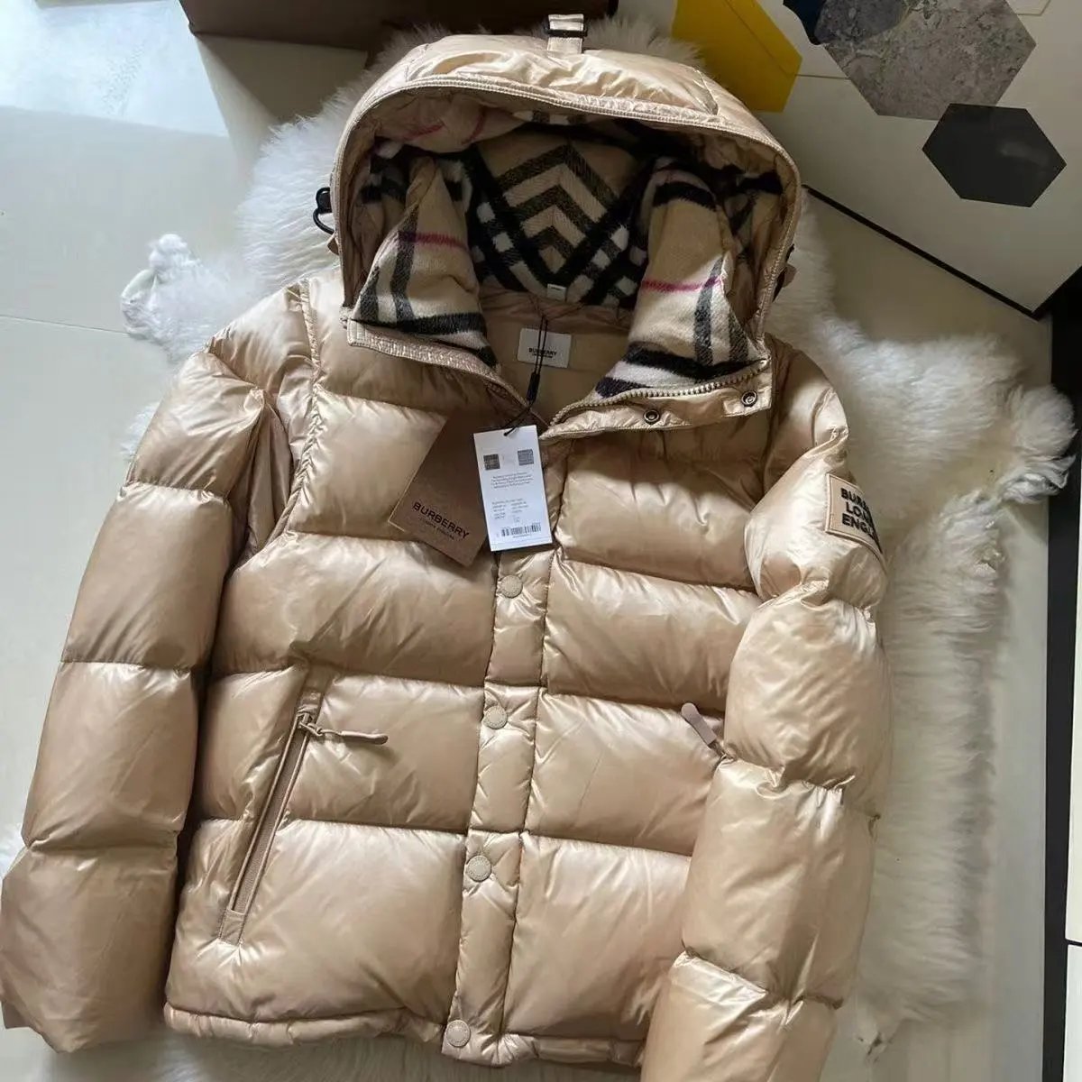 Burberry khaki