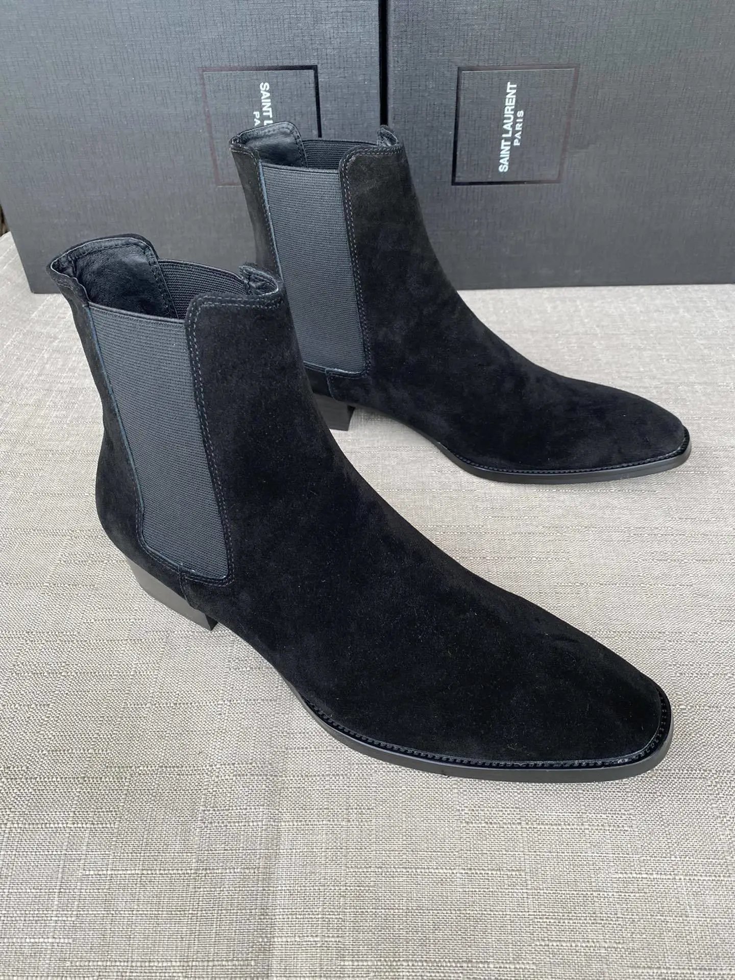 Saint Laurent Chelsea Beige Suede Buckle Boots