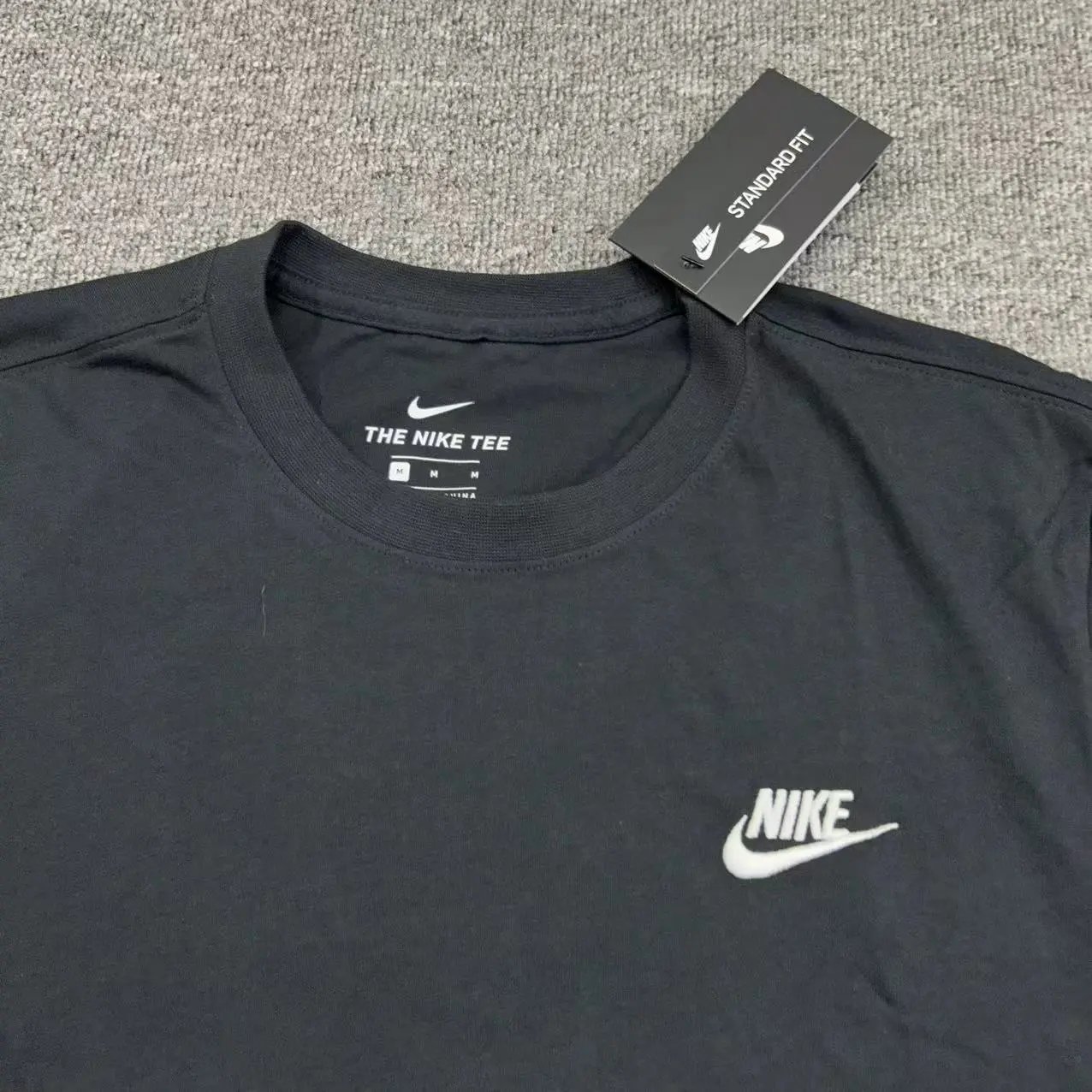 Nike The Nike Tee Black Classic Crewneck T-Shirt