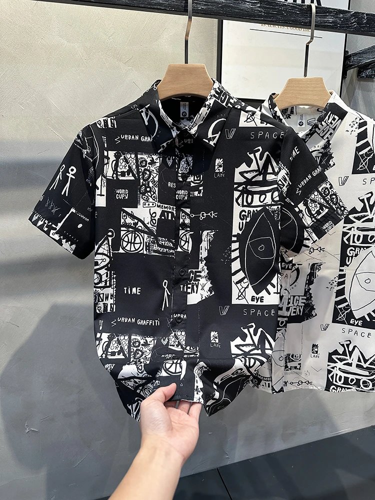 Graphic Print Short Sleeve Shirt White Urban Graffiti Style