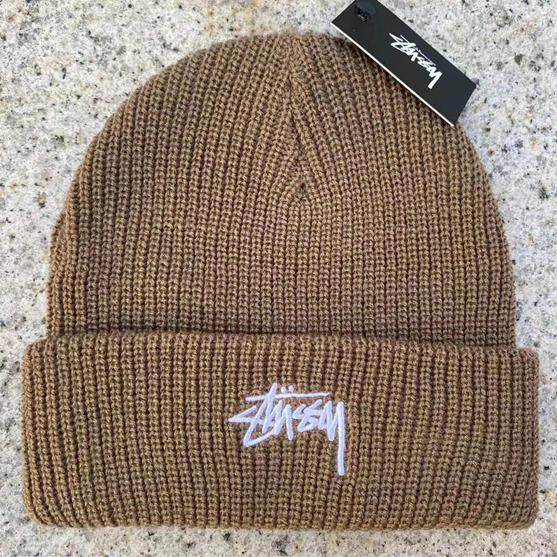 Stussy Classic Black Embroidered Logo Beanie