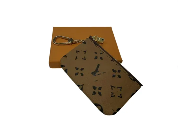 Louis Vuitton Monogram Eclipse Key Pouch Black - 6
