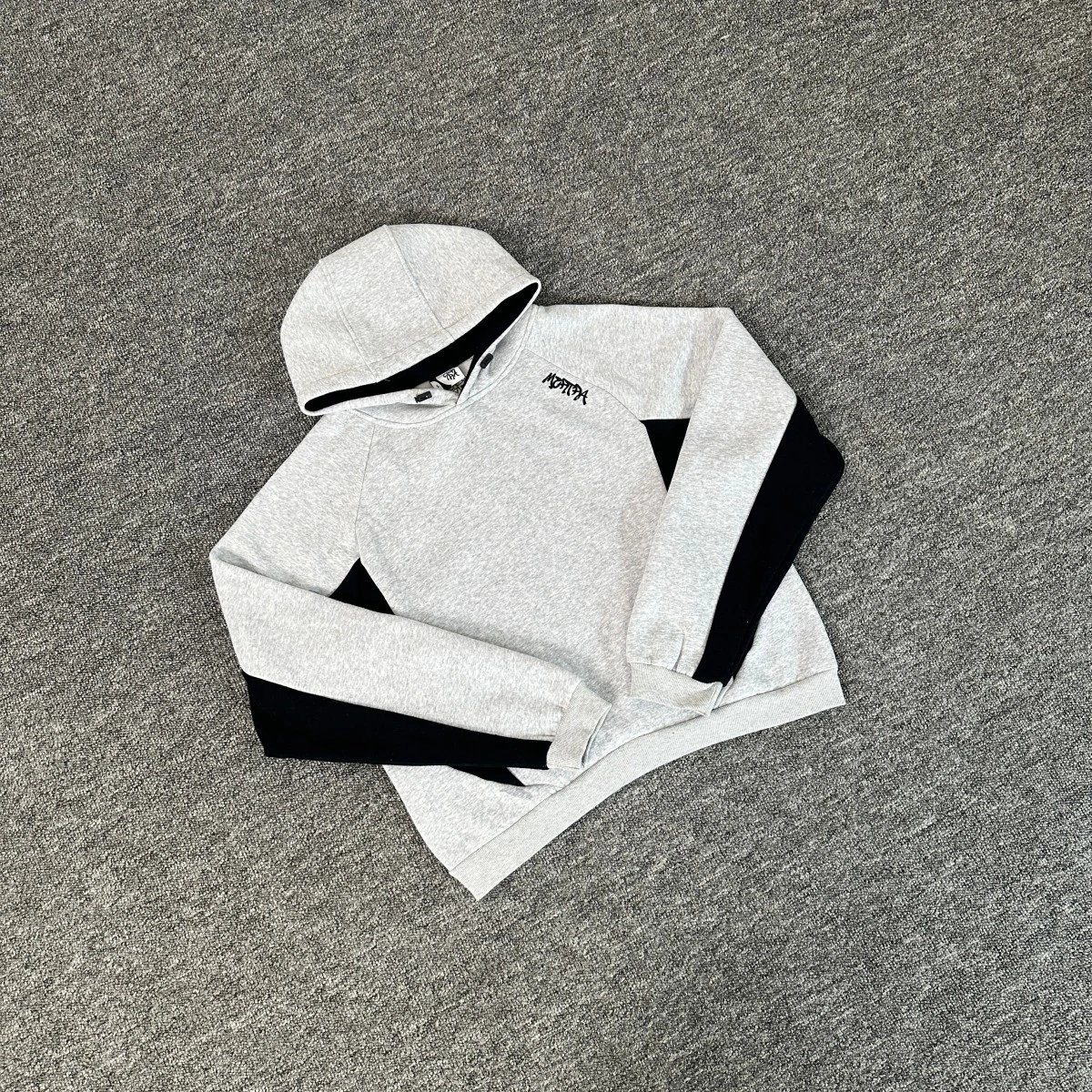 Sporty Hooded Sweatshirt Gray Black Contrast Panel Streetwear