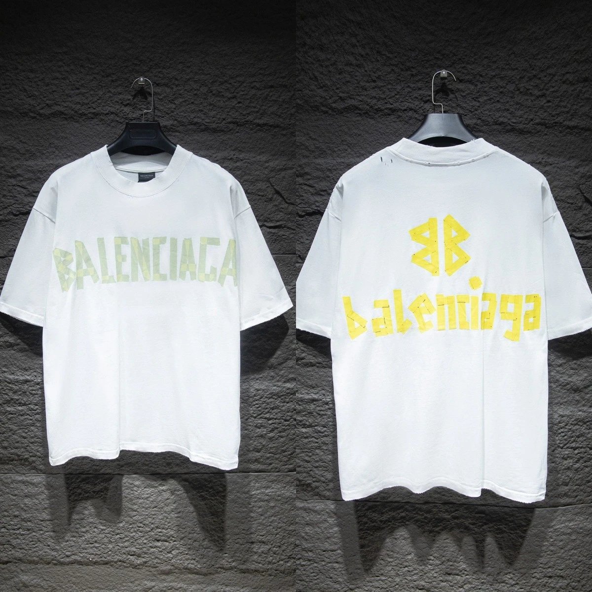 Embroidered Letter Crew Neck T-Shirt photo 7