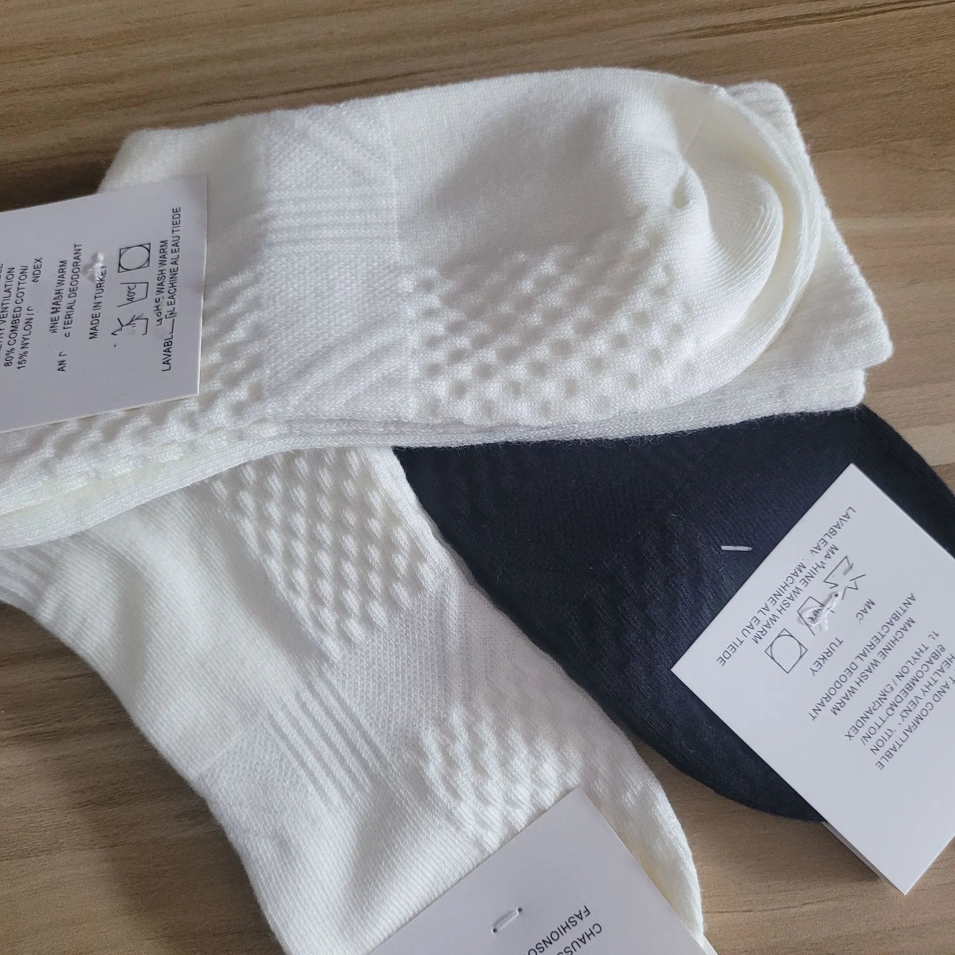 Nike Swoosh Cotton Lightweight Crew Socks