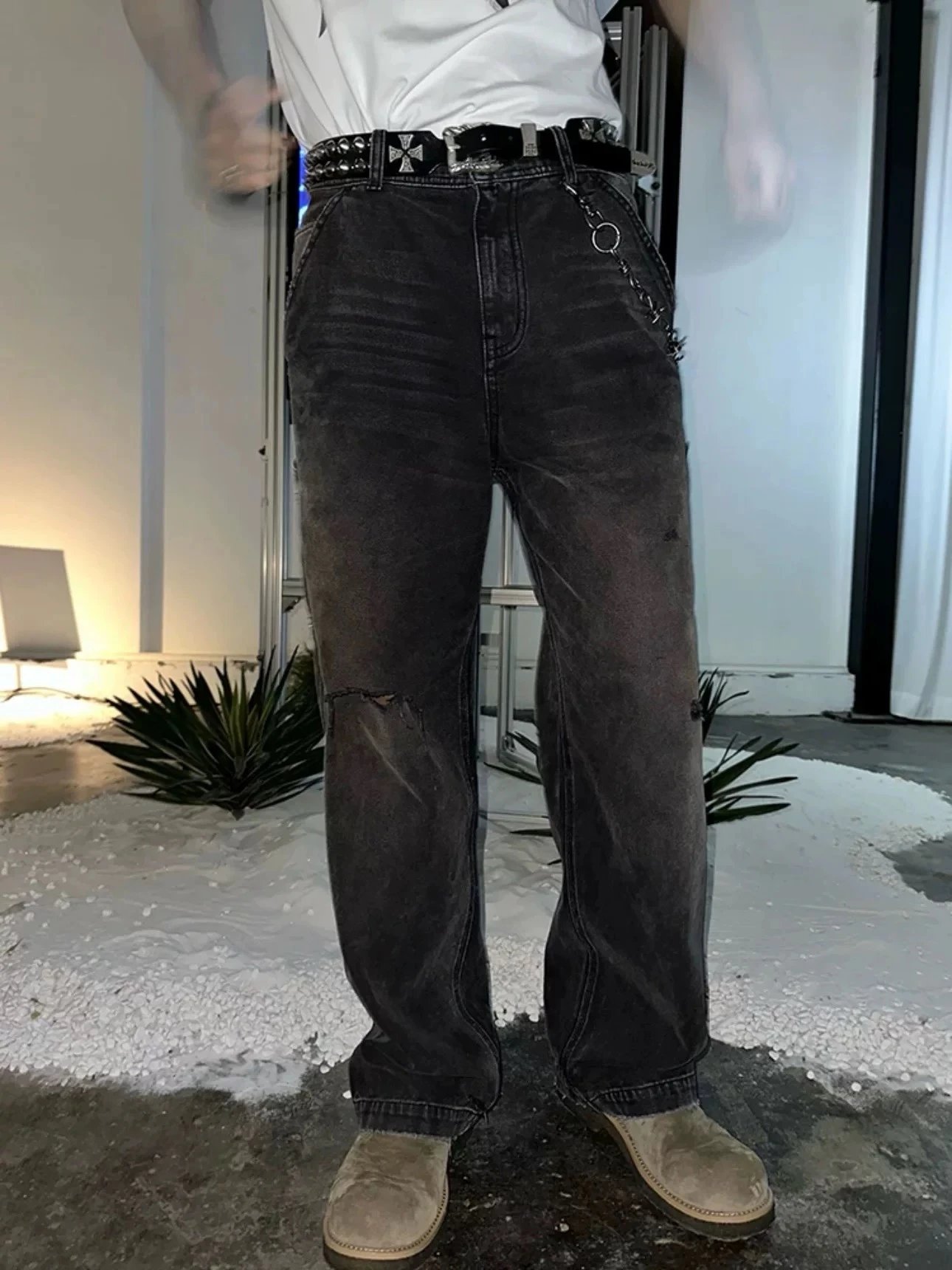 Distressed Gray Wide-Leg Cargo Denim Pants