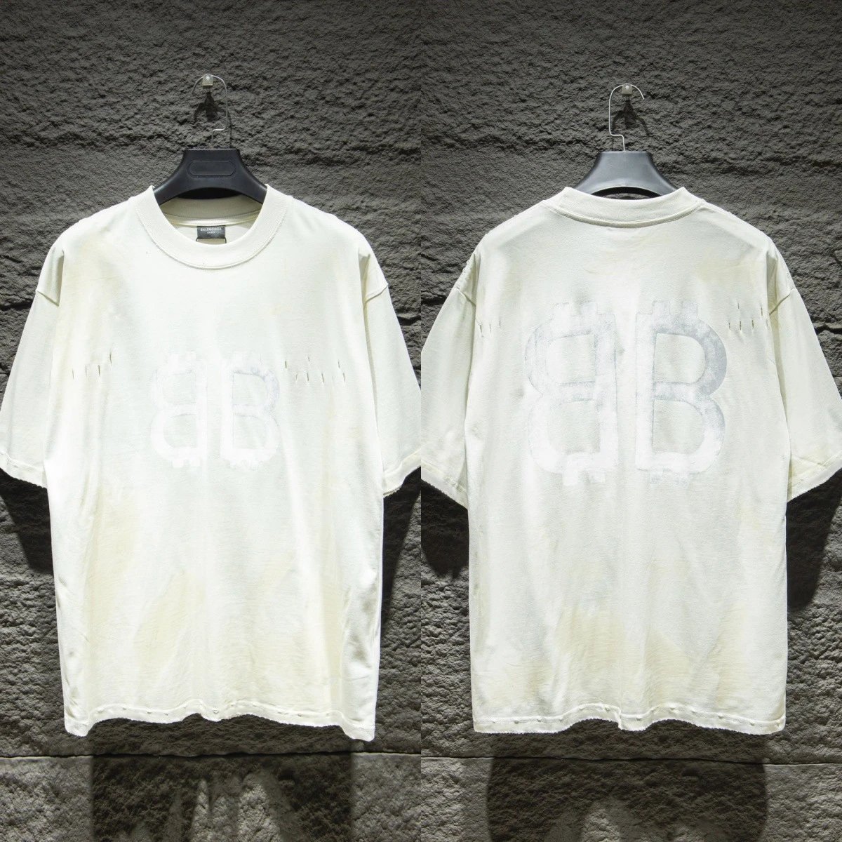Embroidered Letter Crew Neck T-Shirt photo 2