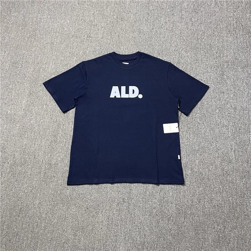 Round Neck Loose Couple T-Shirt photo 5