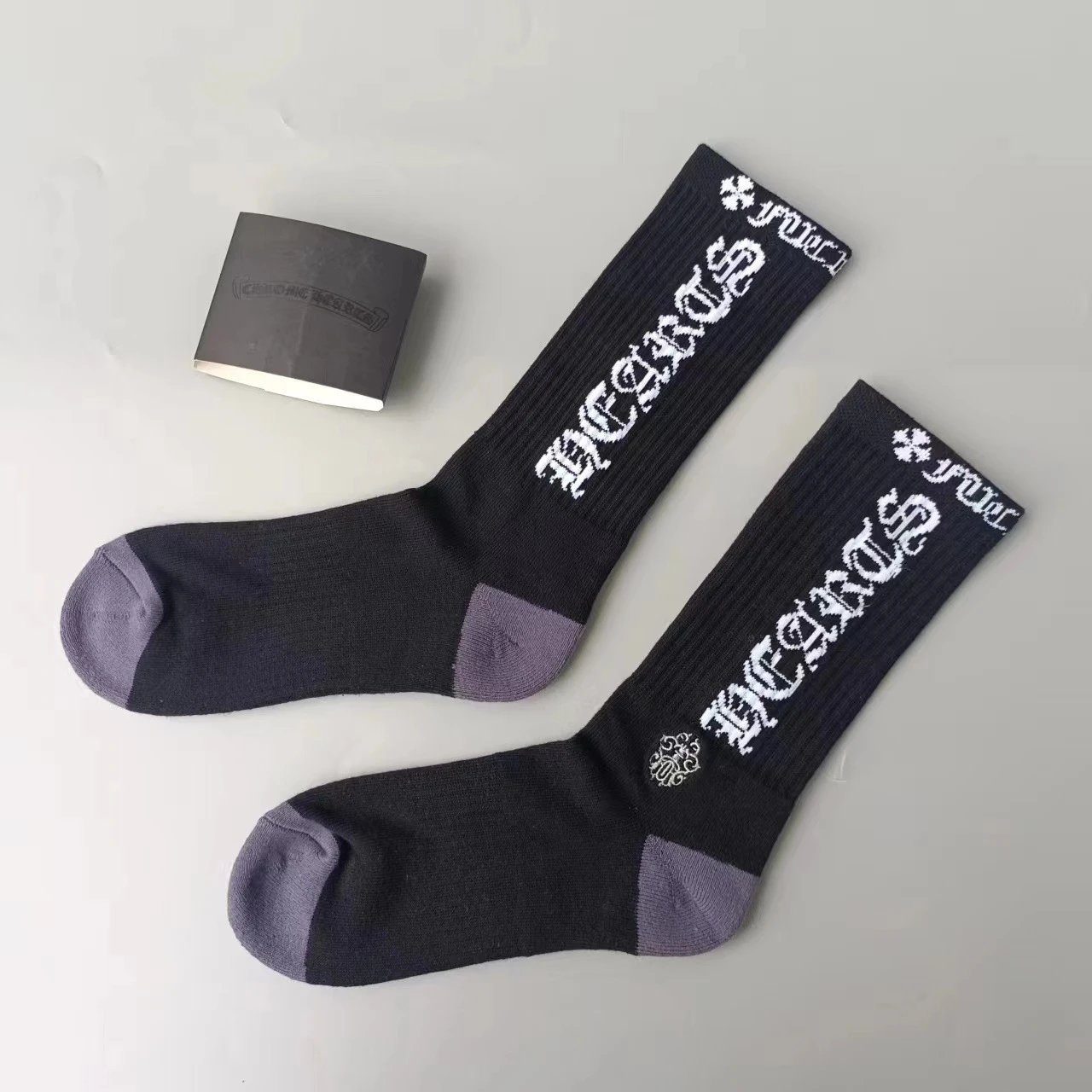 Sanskrit Striped Skull Cotton Socks photo 4