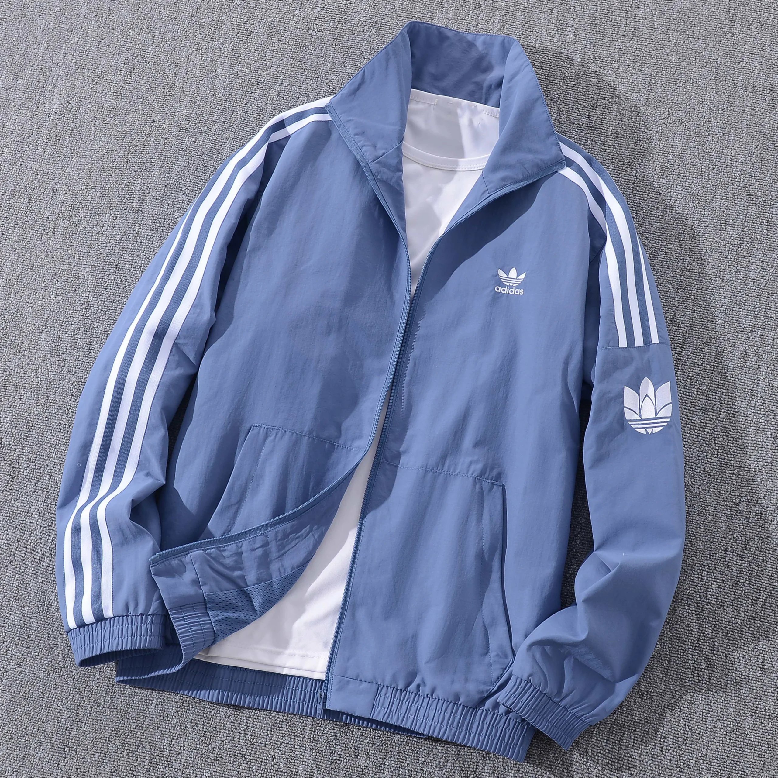 Adidas Track Jacket Olive Green Sporty Windbreaker