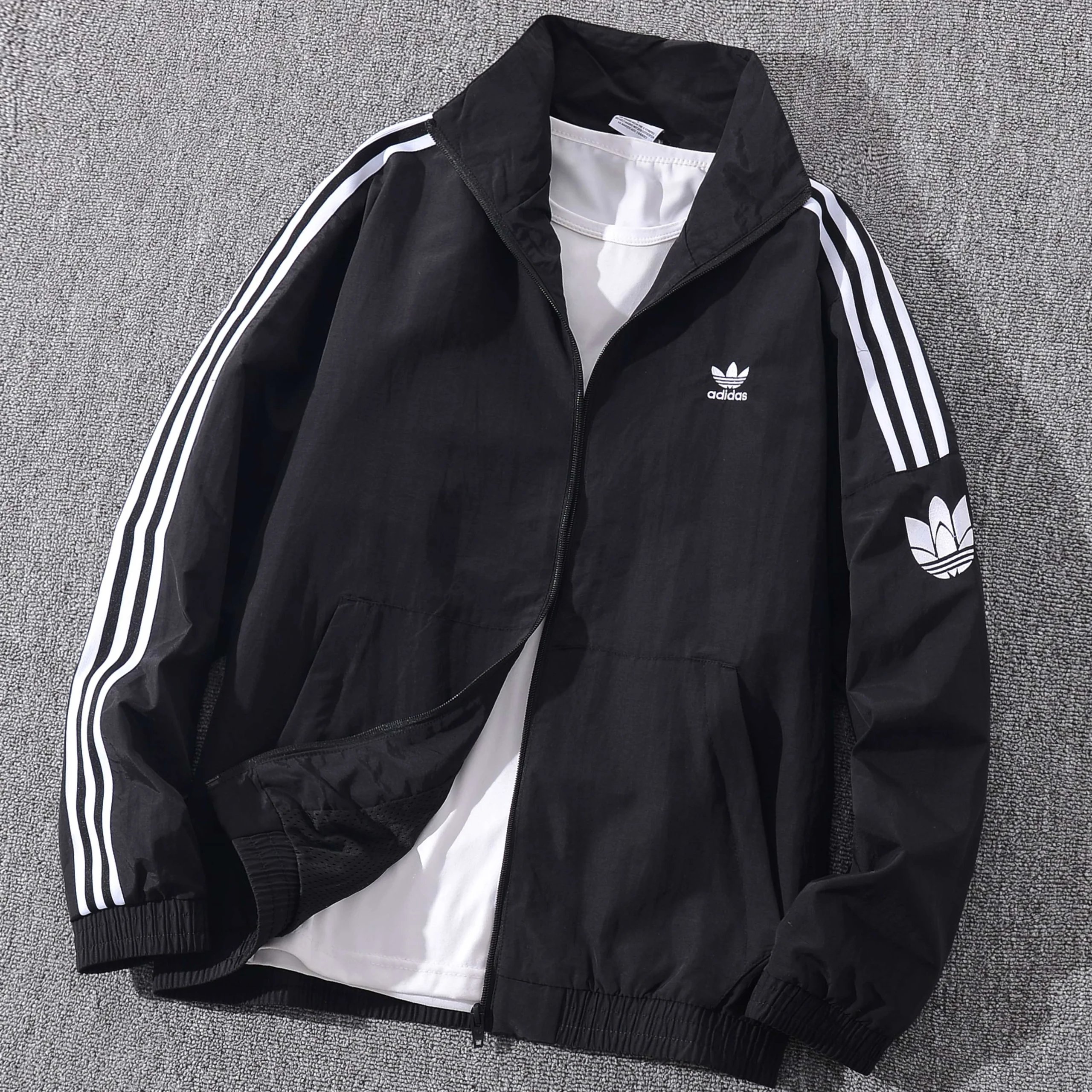 Adidas Track Jacket Olive Green Sporty Windbreaker