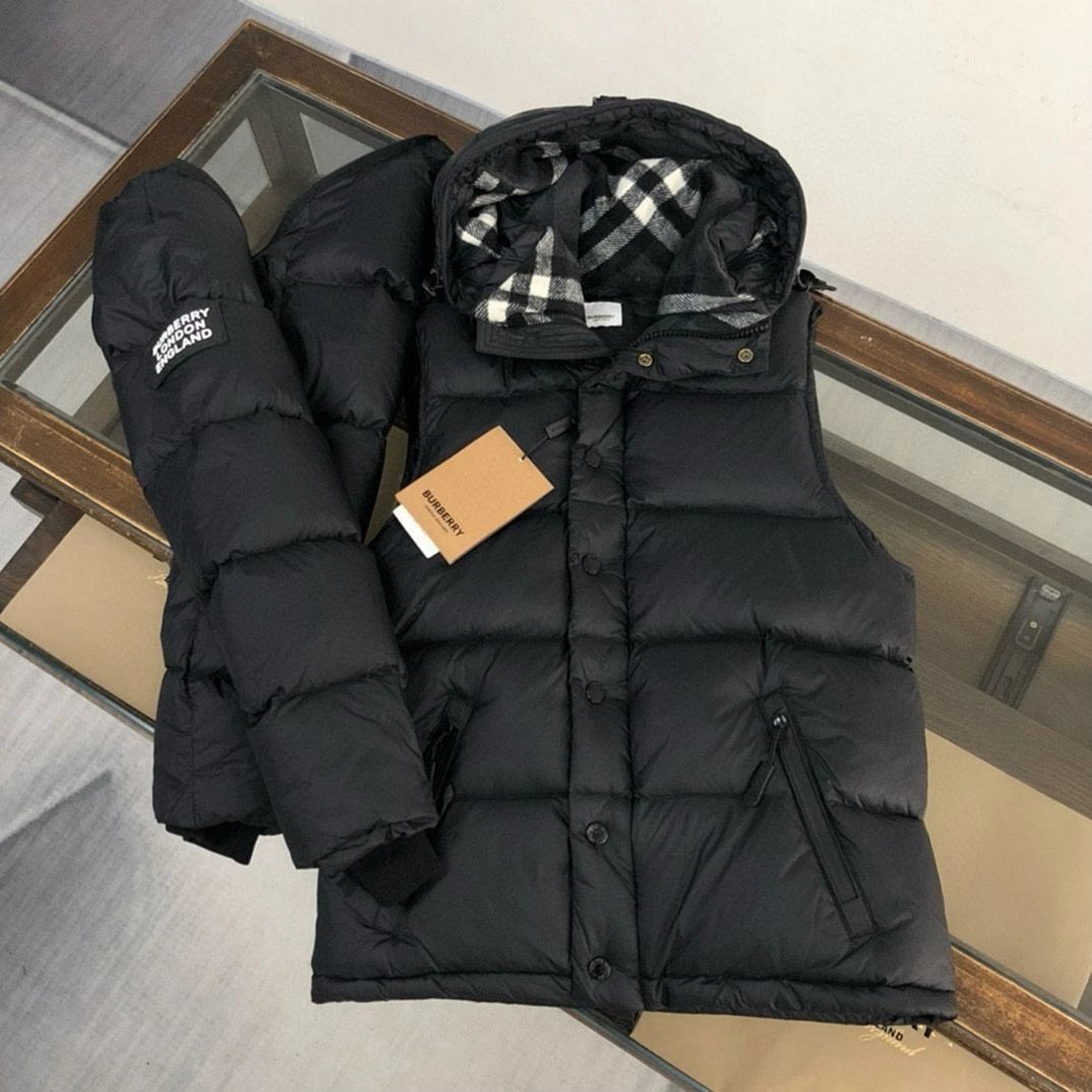 Burberry Puffer Jacket Beige Classic Quilted Hooded