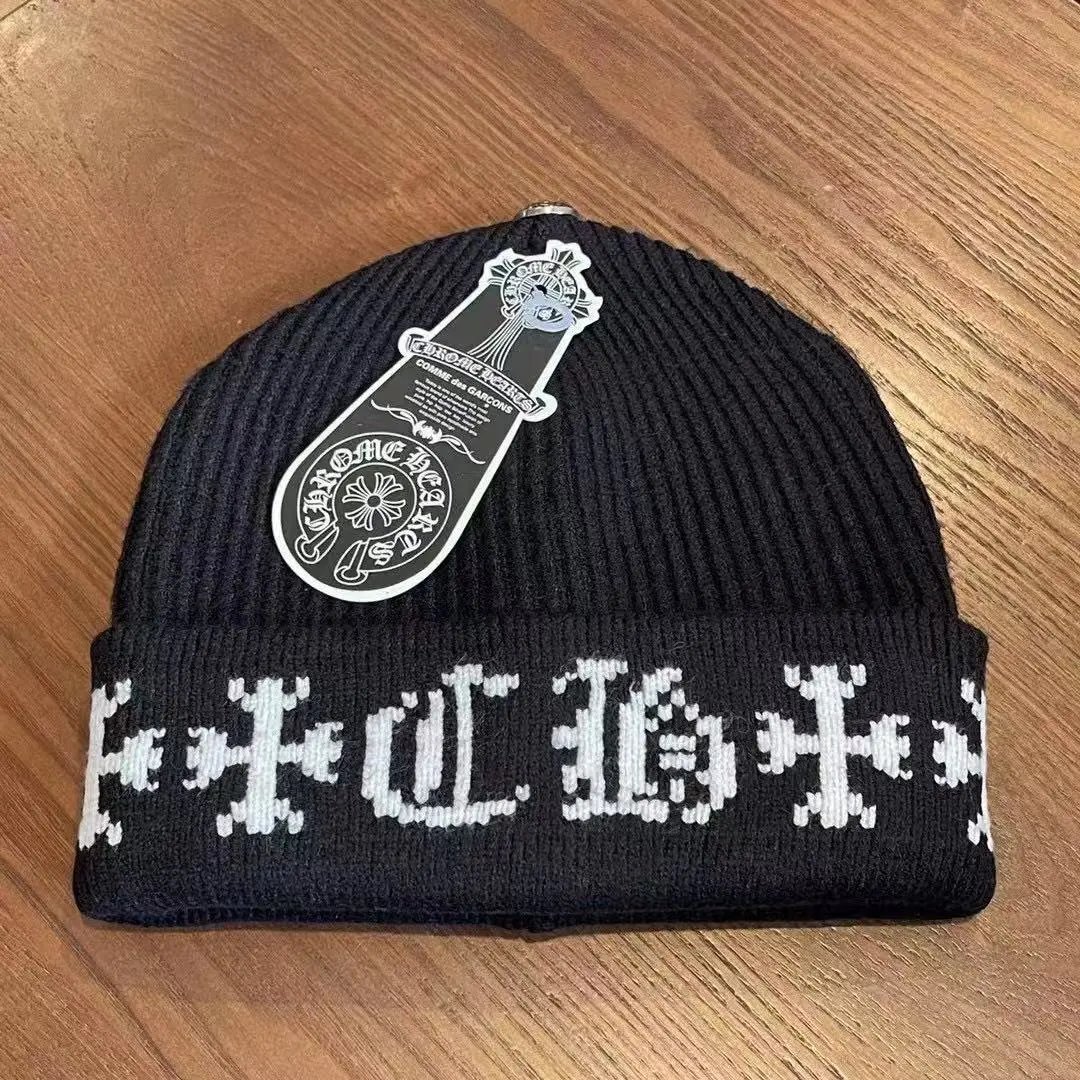 Cross Sanskrit autumn and winter warm wool hat cold hat men and women couple knitted hat