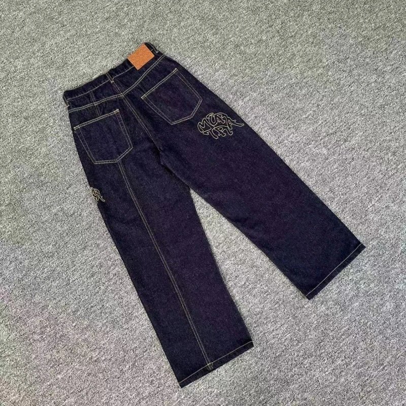 Mertra Embroidered Letter Washed Jeans photo 5