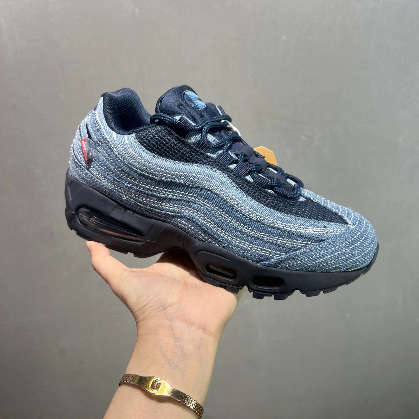 Nike Air Max 95 Black Woven Casual Sneakers