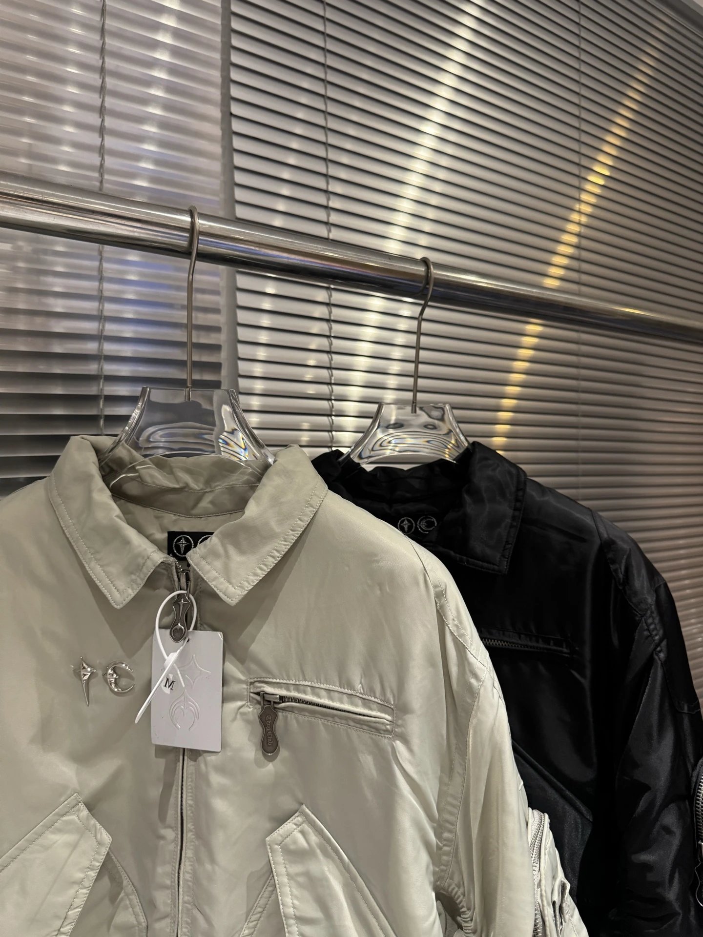 Design Ruched Sleeve Bomber Jacket Beige Outerwear - 3